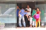 Salman Khan snapped with family in Mumbai on 20th Aug 2013 (11).JPG